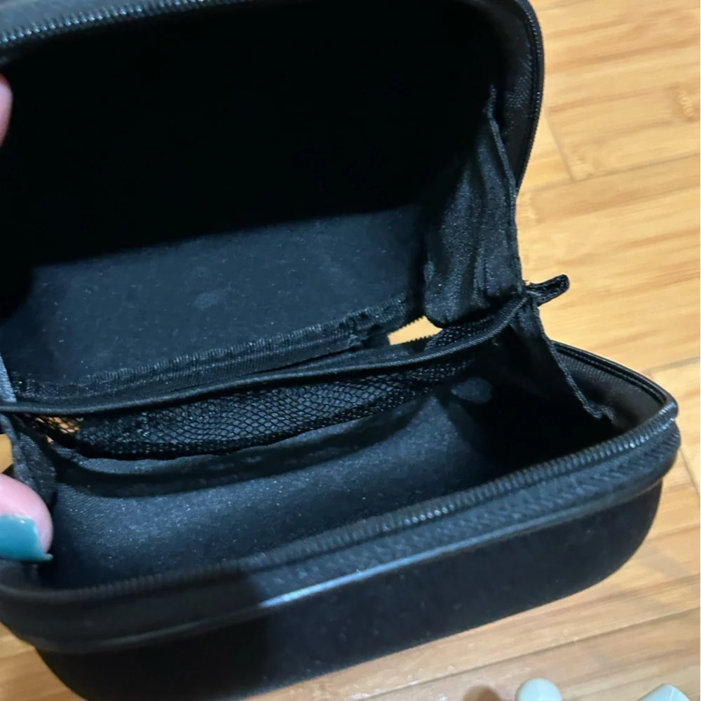 Fujifilm Instant Camera w/ case